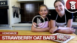 Strawberry Oat Bars